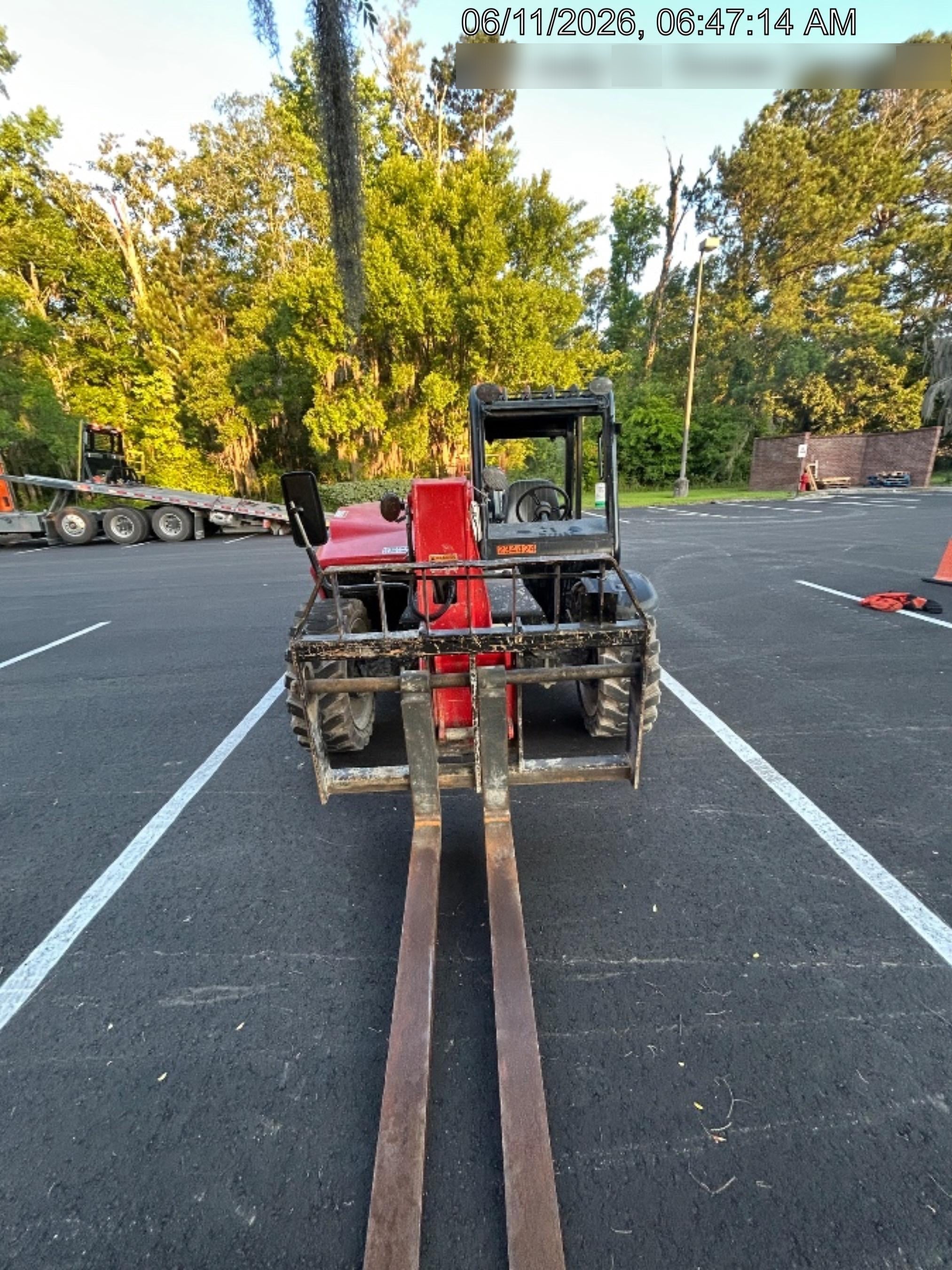 2022 MANITOU MTA5519