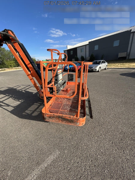 2020 JLG 660SJ