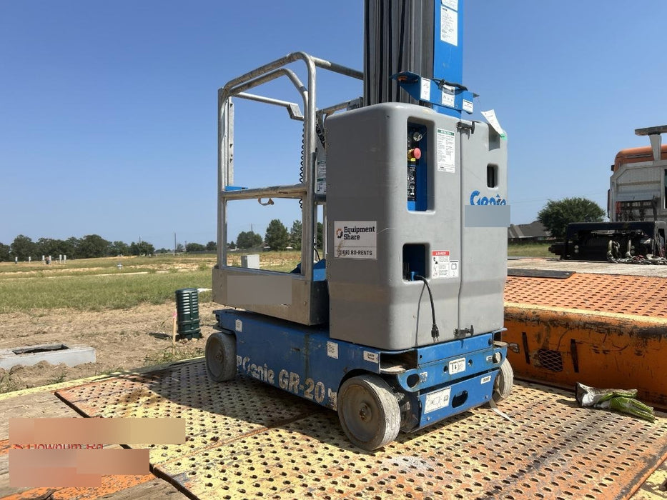 2020 GENIE GR-20
