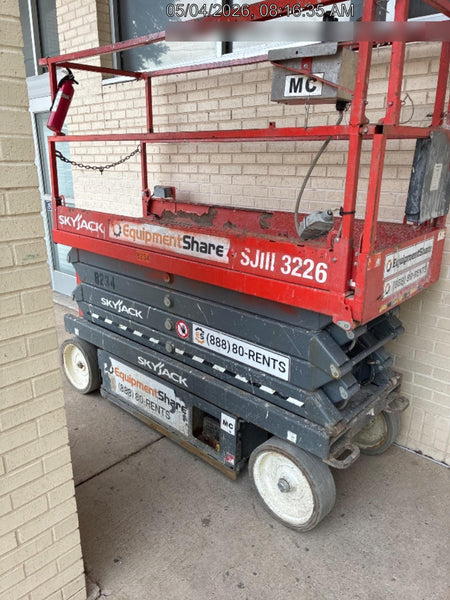 2018 Skyjack SJIII-3226 Skyjack SJIII3226 Scissor Lift w/Trojan Batteries