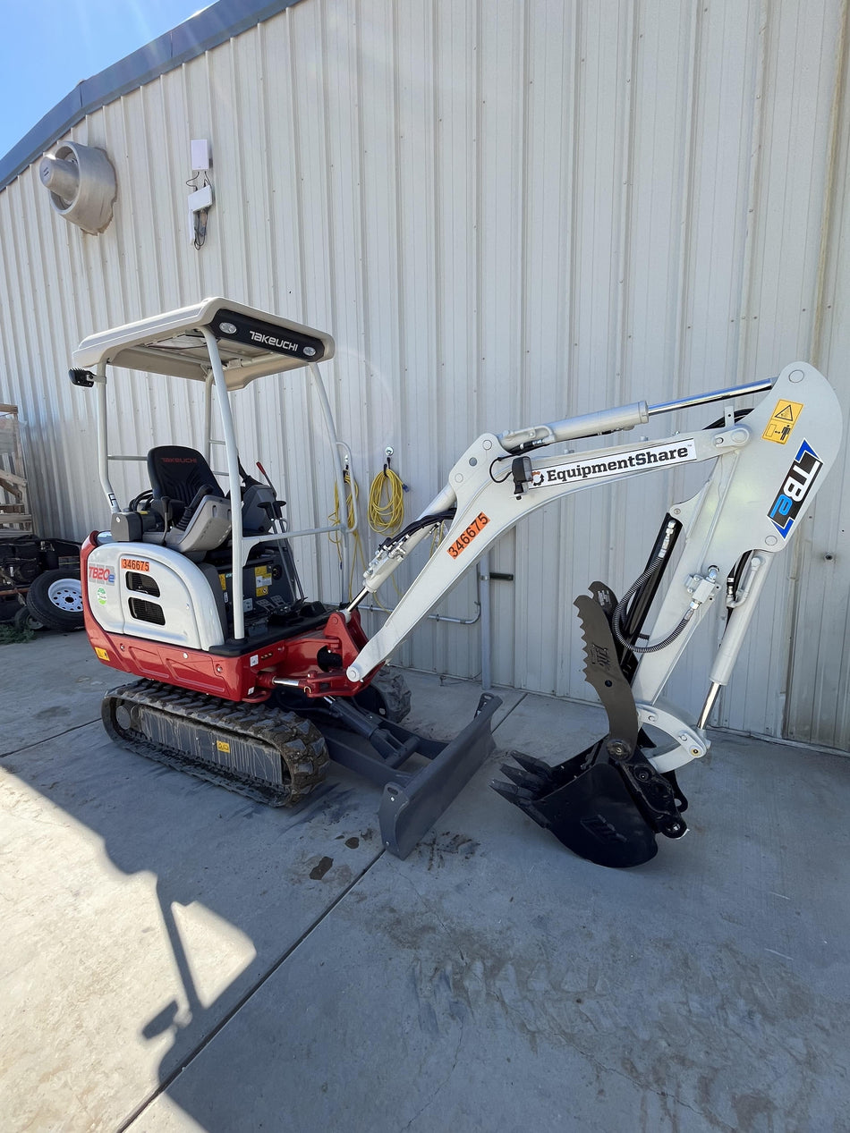 2023 TAKEUCHI TB20e