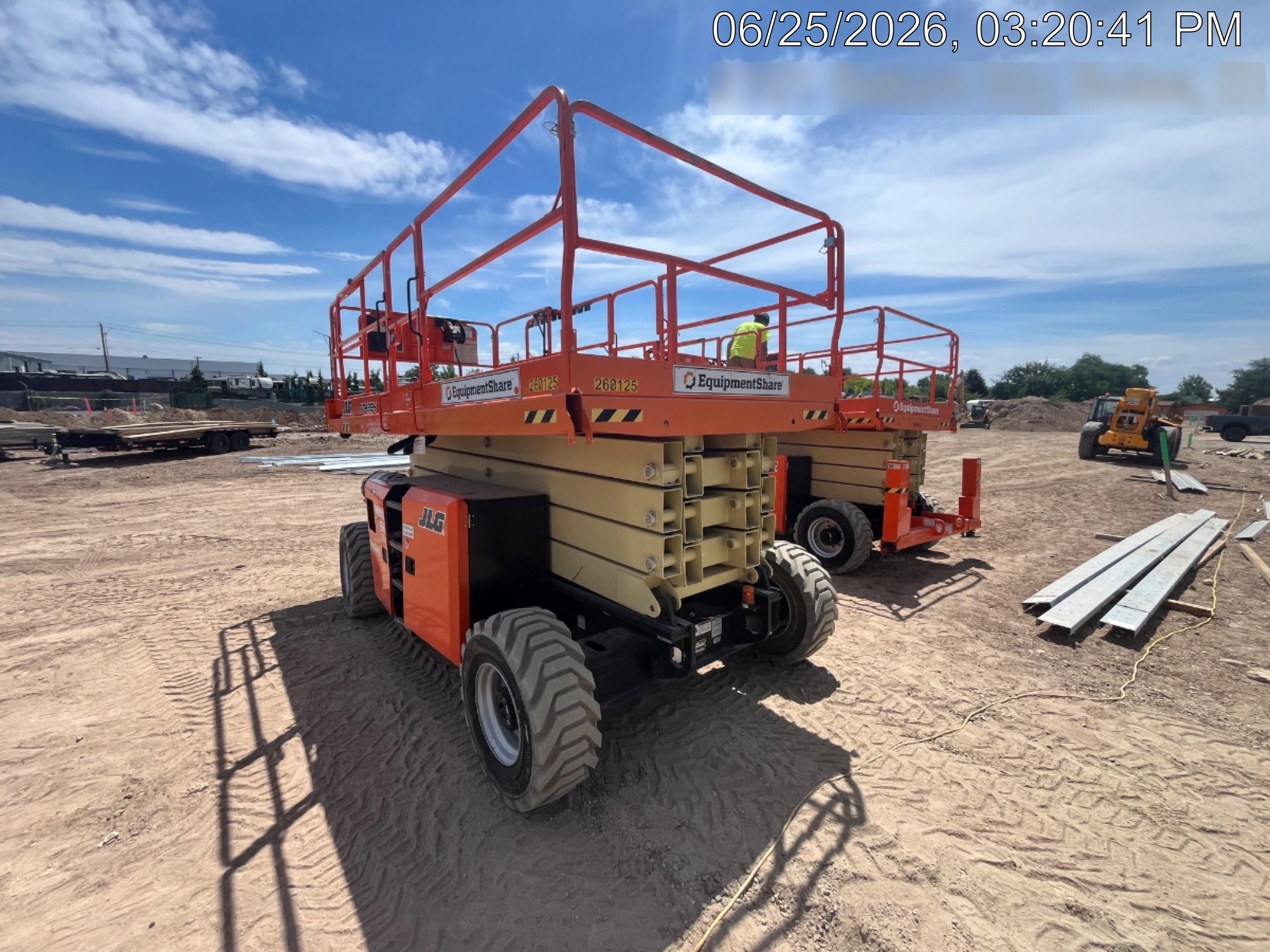 2022 JLG 4394RT