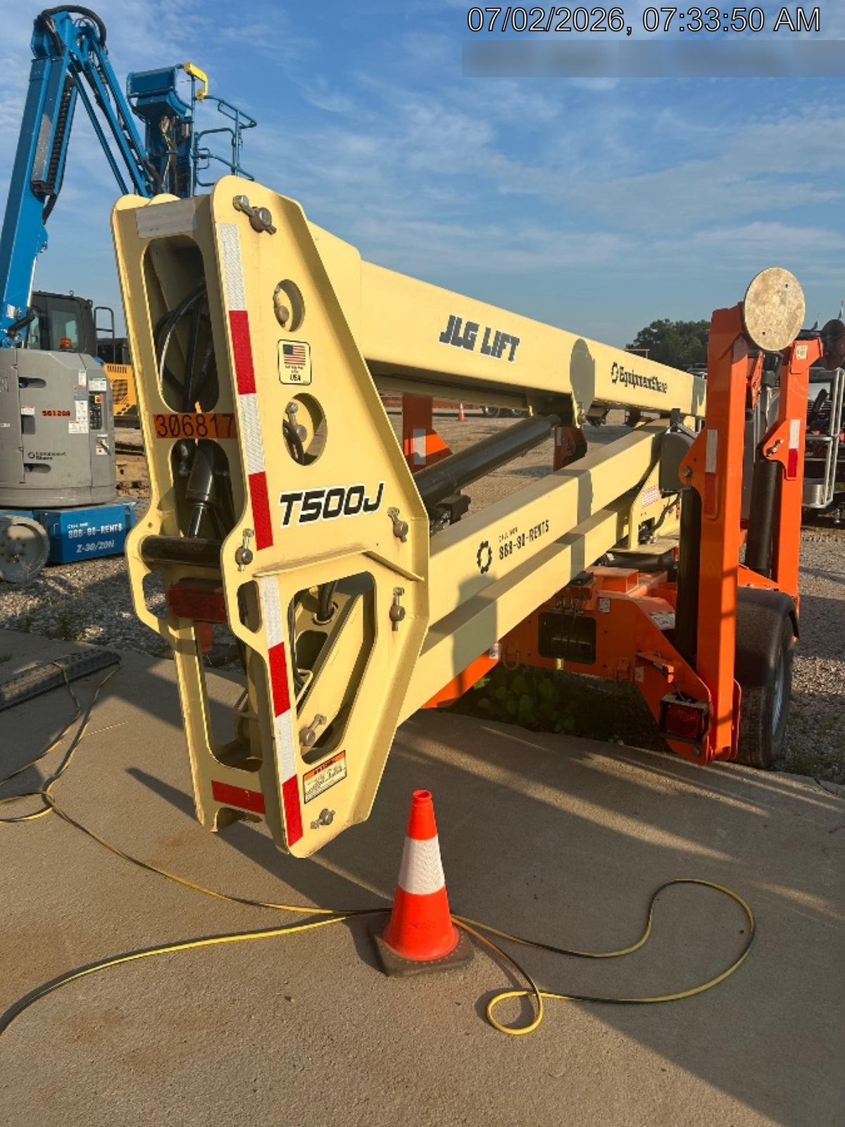 2023 JLG T500J
