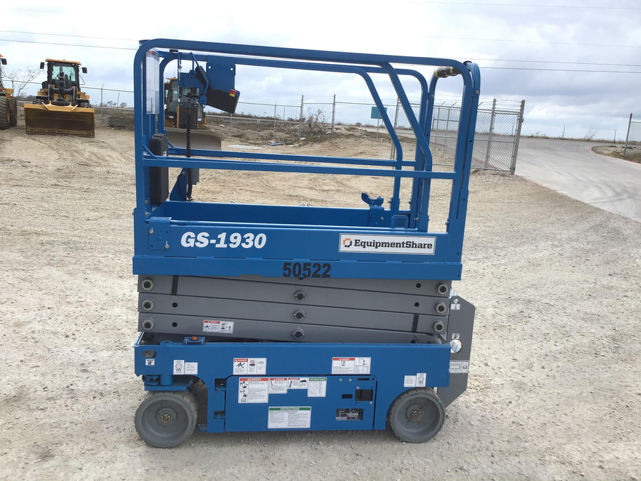 2019 Genie GS-1930 Fixed Rails with Chain Entry