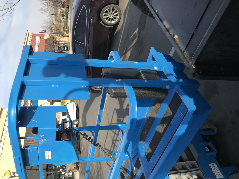 2019 Genie GS-1930 Half Height Swing Gate, 800W Inverter