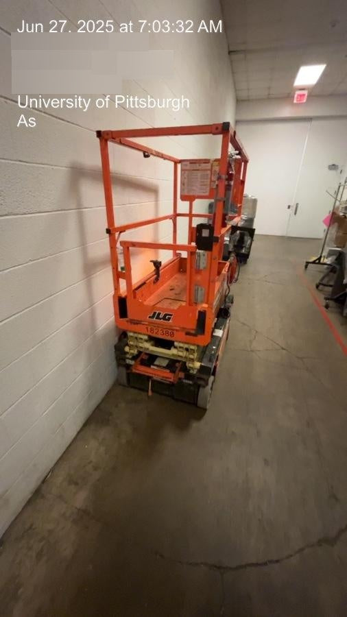 2021 JLG ES1330L