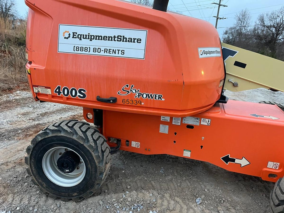 2020 JLG 400S