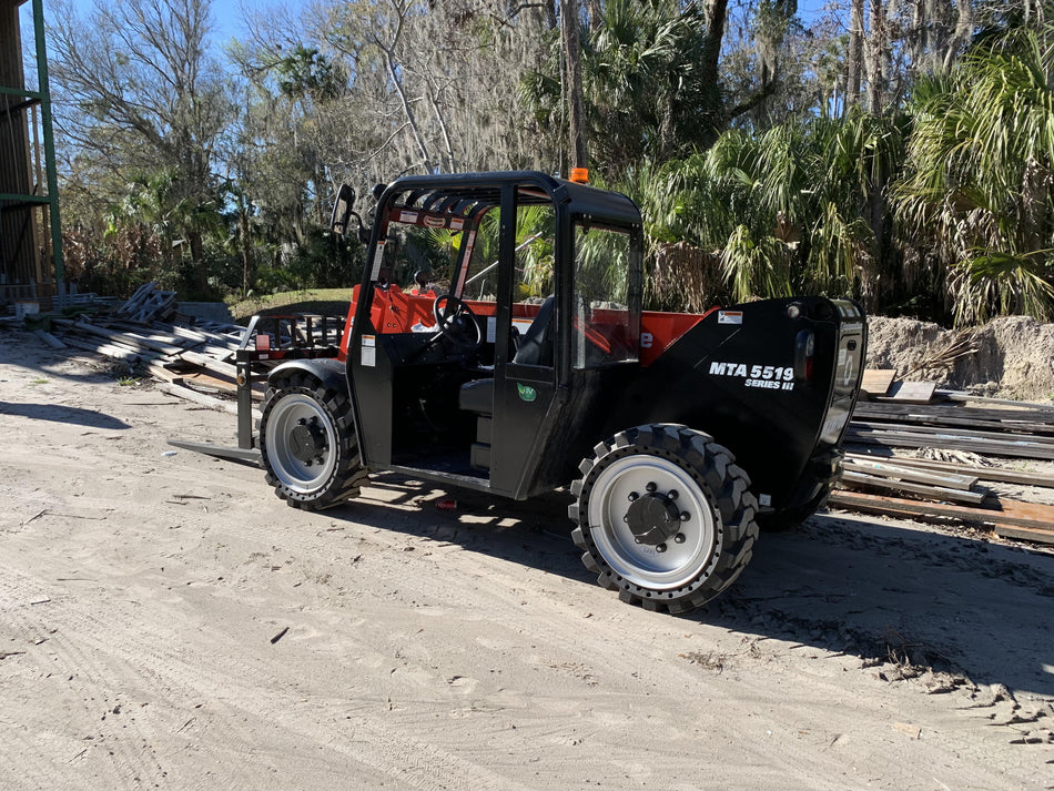 2023 MANITOU MTA5519