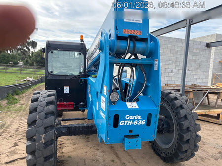 2022 GENIE GTH-636