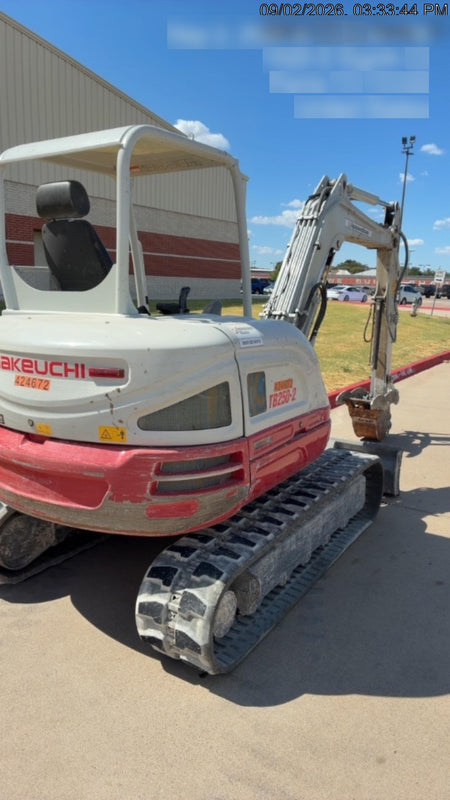 2024 TAKEUCHI TB250-2R