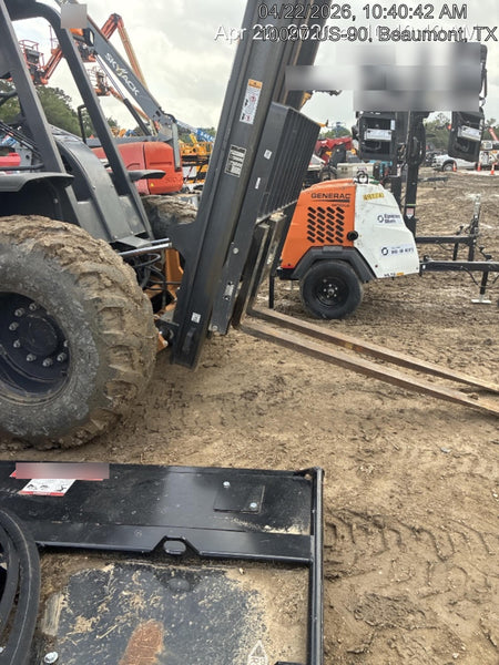 2021 CASE 588H