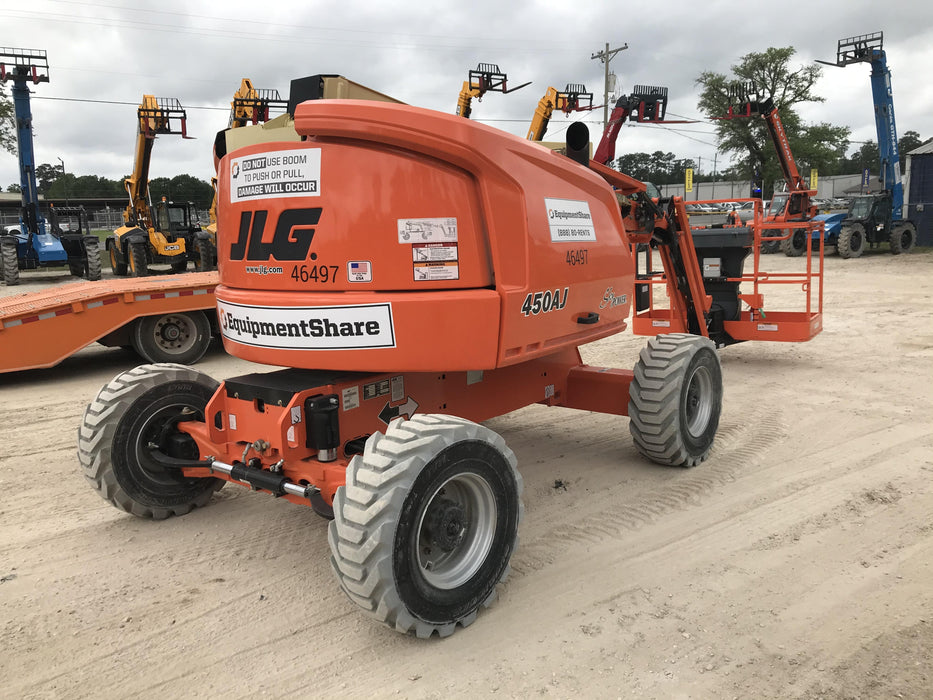 2019 JLG 450AJ