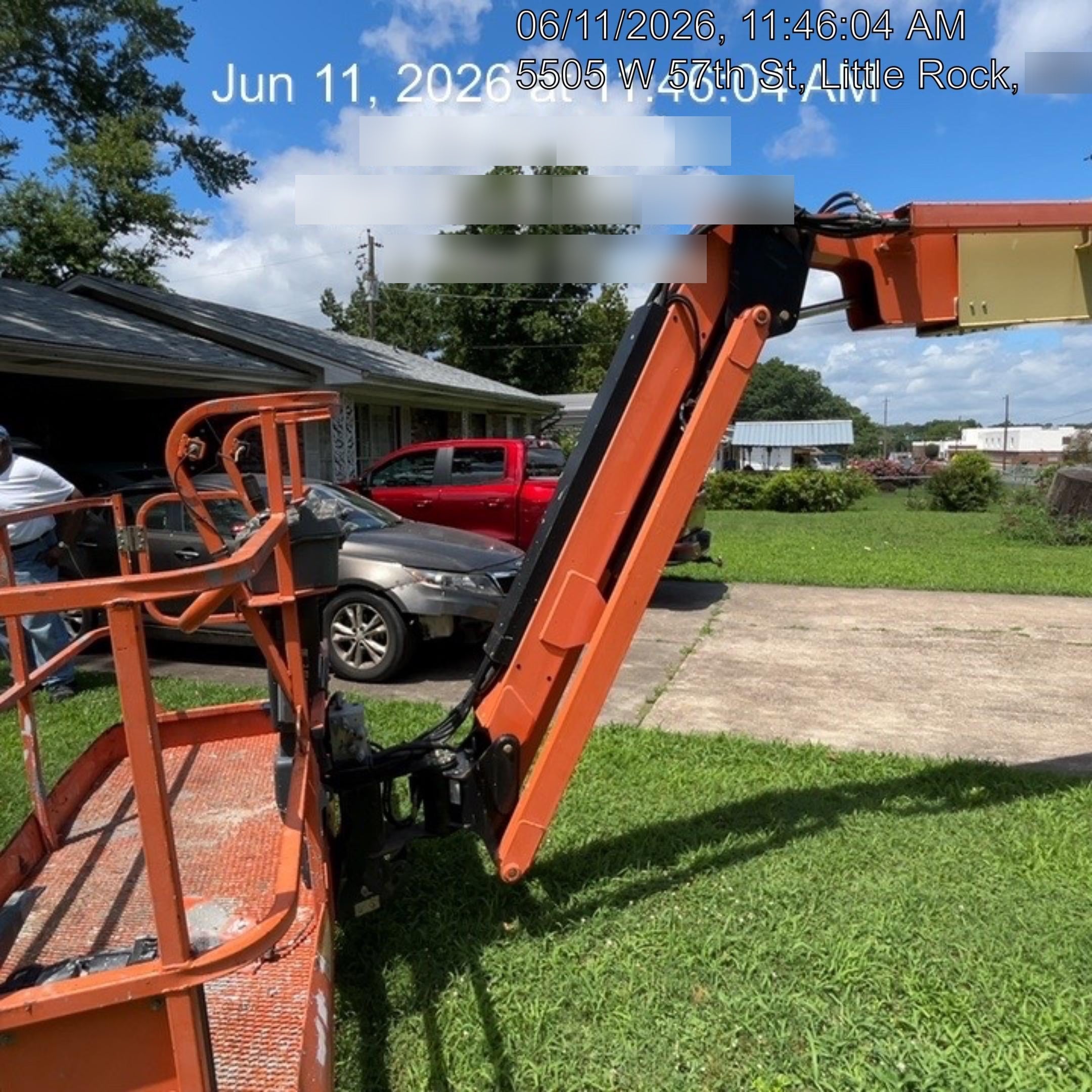 2020 JLG 800AJ