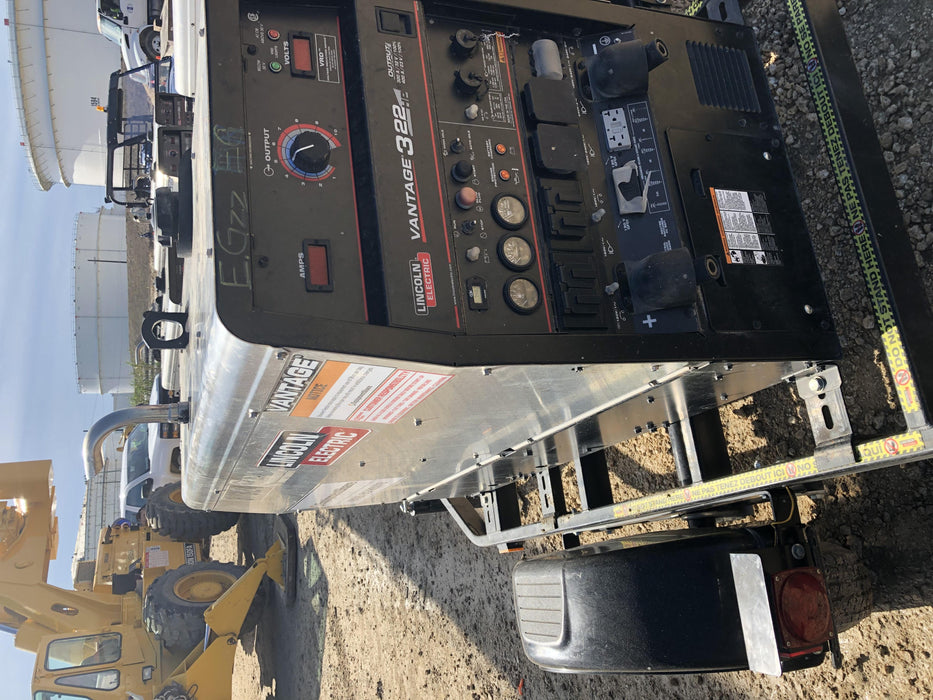 2019 Lincoln Electric Vantage 322 Ready-Pak 3, Two Wheel Trailer, Fender and Light Kit, Cable Rack