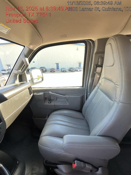 2025 CHEVROLET Express Van - Rental