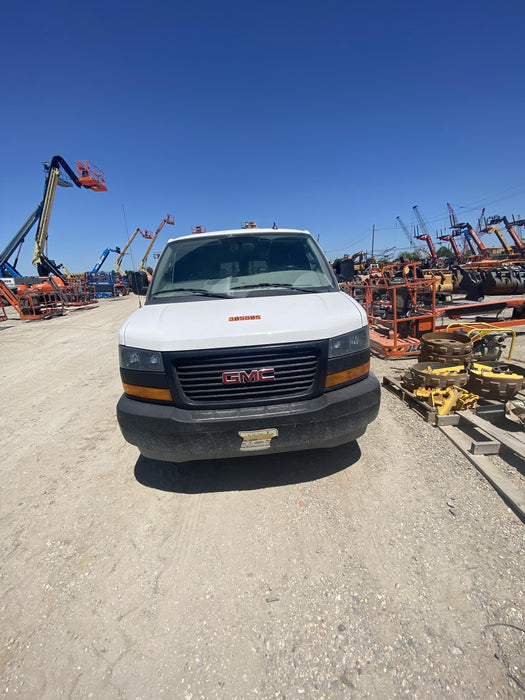 2023 GMC Savana 3500