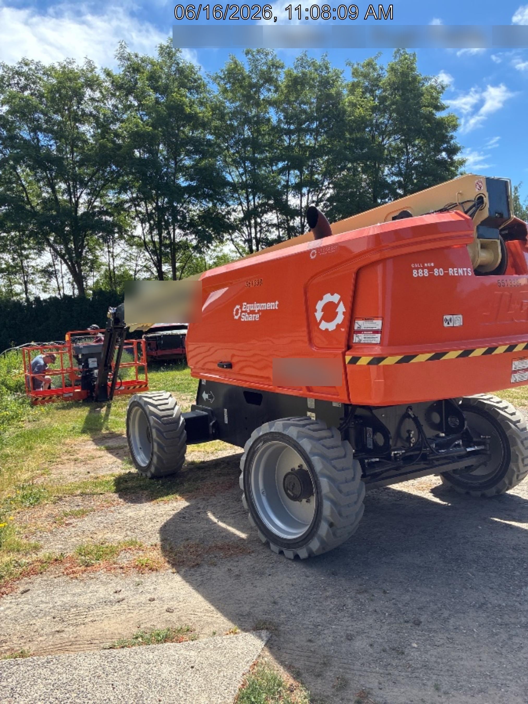 2025 JLG 660SJ