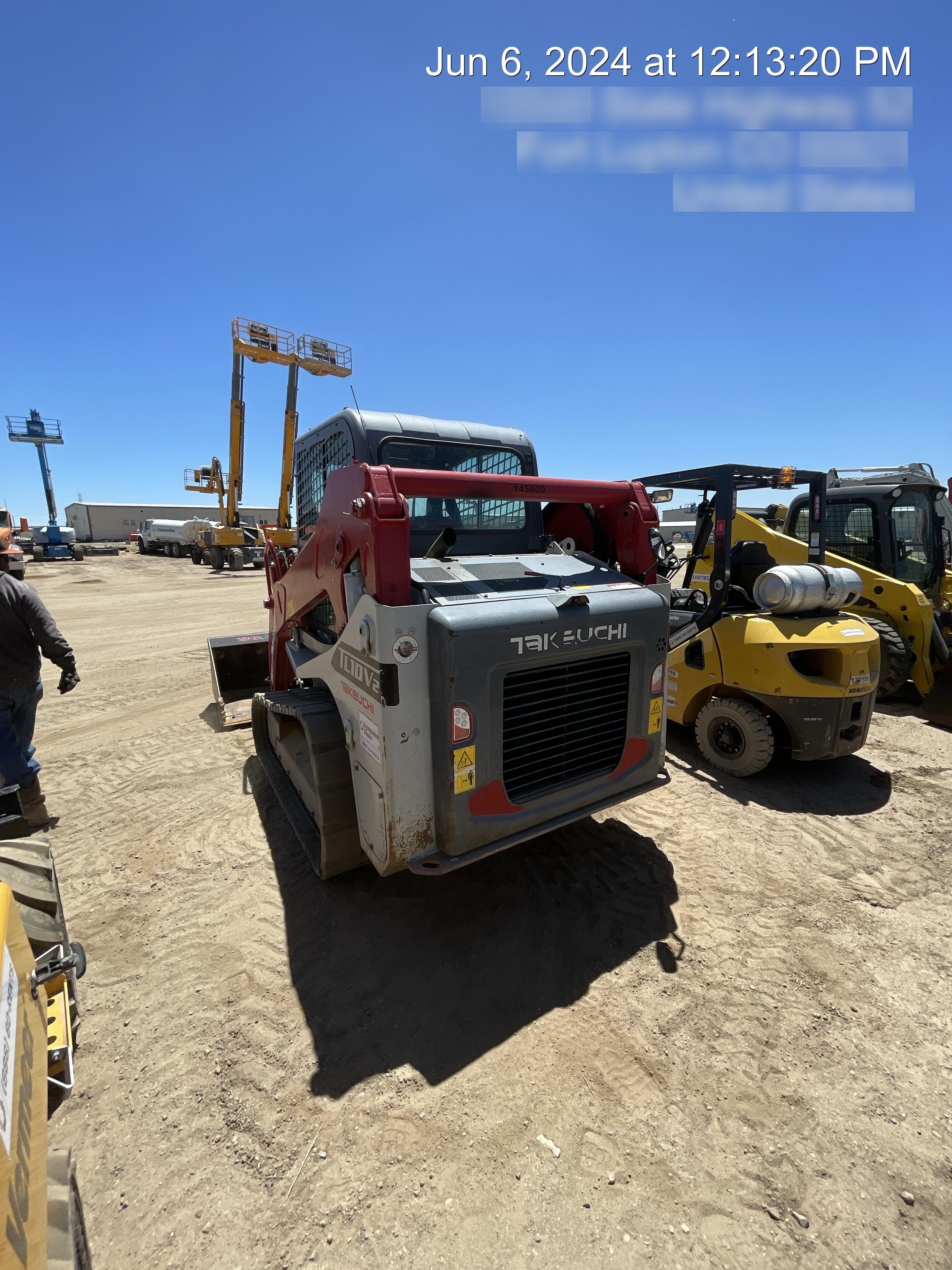 2021 TAKEUCHI TL10V2-CR