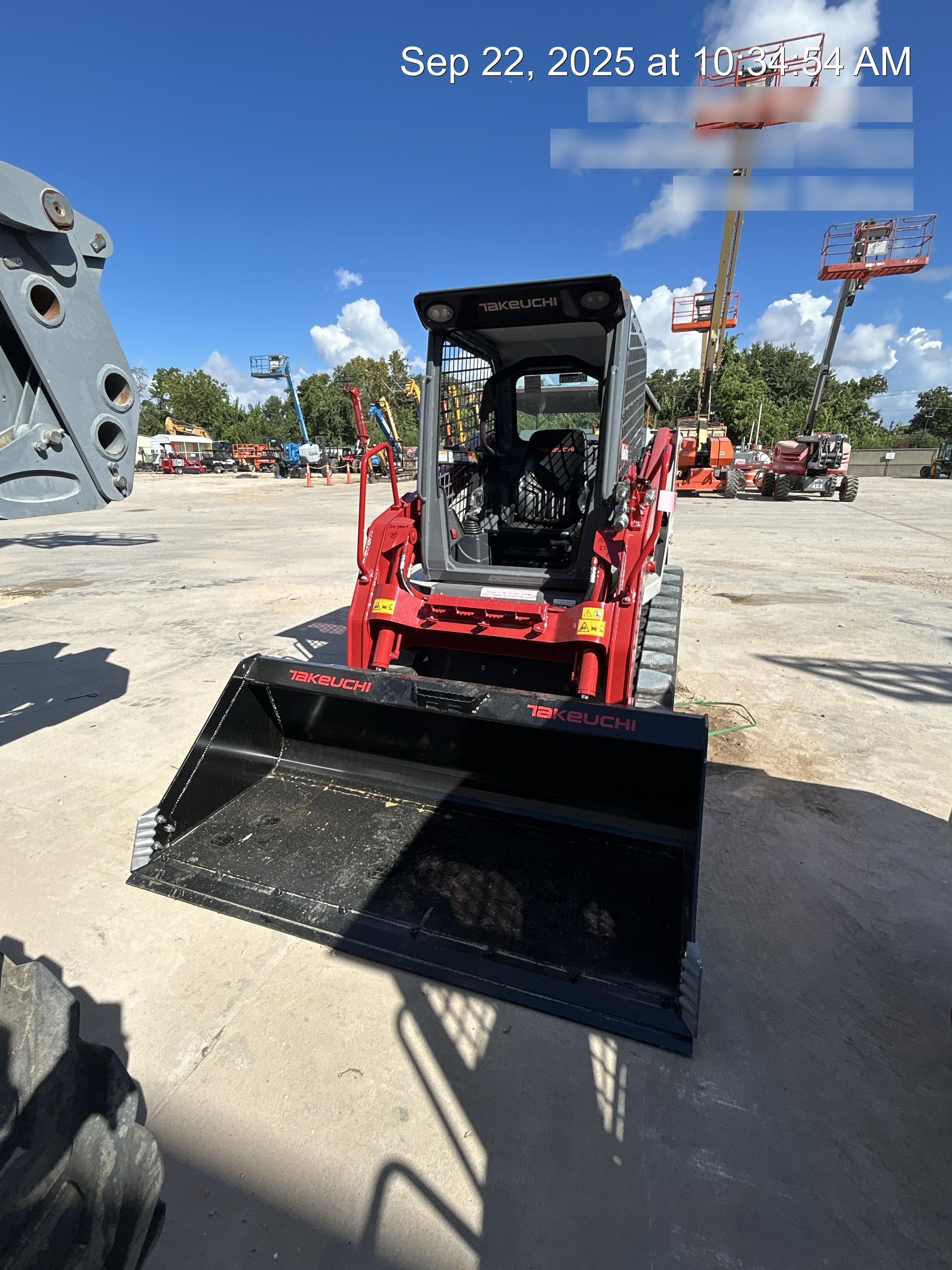 2025 TAKEUCHI TL8R2-R