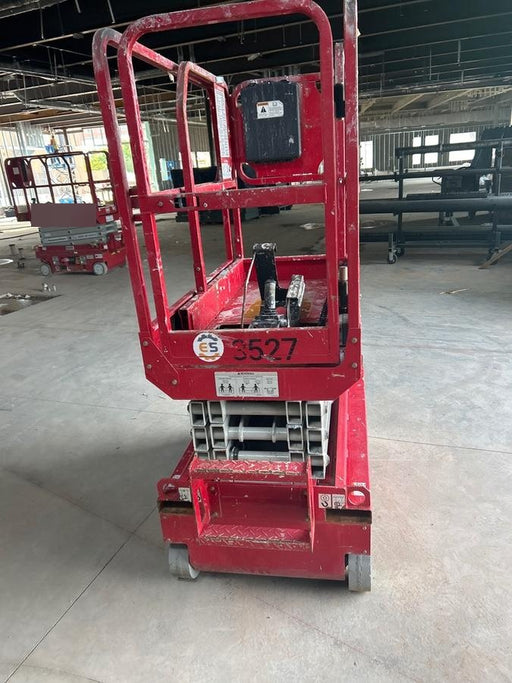 2016 MEC 1330SE MEC 1330SE Scissor Lift