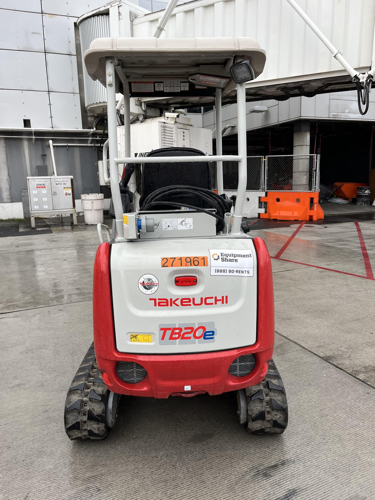 2022 TAKEUCHI TB20e
