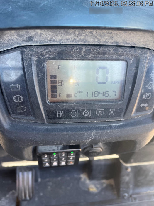 Kubota RTV-X1140W-H Kubota RTVX1140WH 4wd Utility Cart, LED Strobe, Windshield Tempered Glass, Pastic Canopy, Wire Harness Kit, Backup Alarm