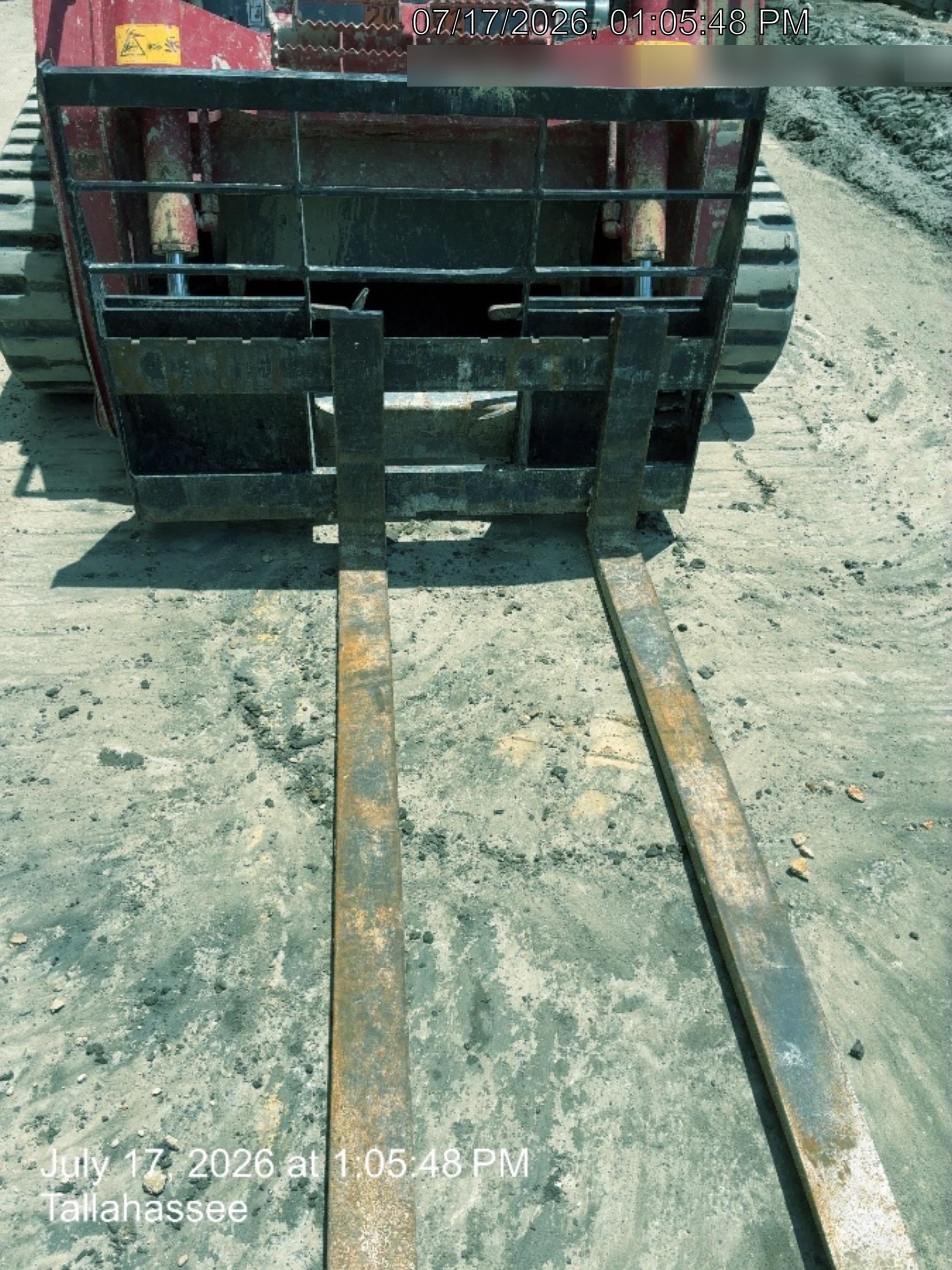 2025 ARROW MATERIAL HANDLING 60" Pallet Forks - Arrow