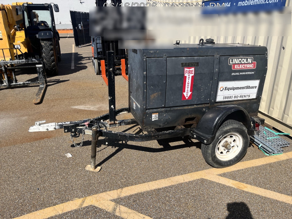 2021 Lincoln Electric Dual Maverick 200/200X Ready Pak 3 (includes trailer, cable rack, fender light kit)