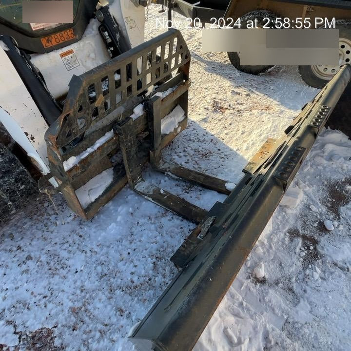 2023 SOLESBEE 48" Pallet Forks - Solesbee