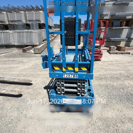 2021 GENIE GS-1330m