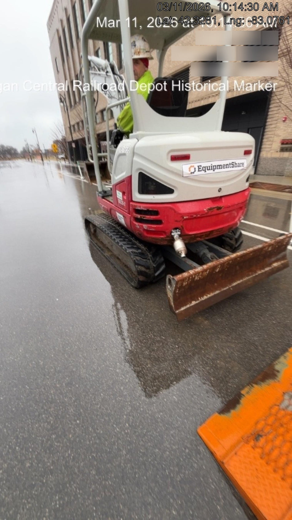 2021 TAKEUCHI TB235-2R