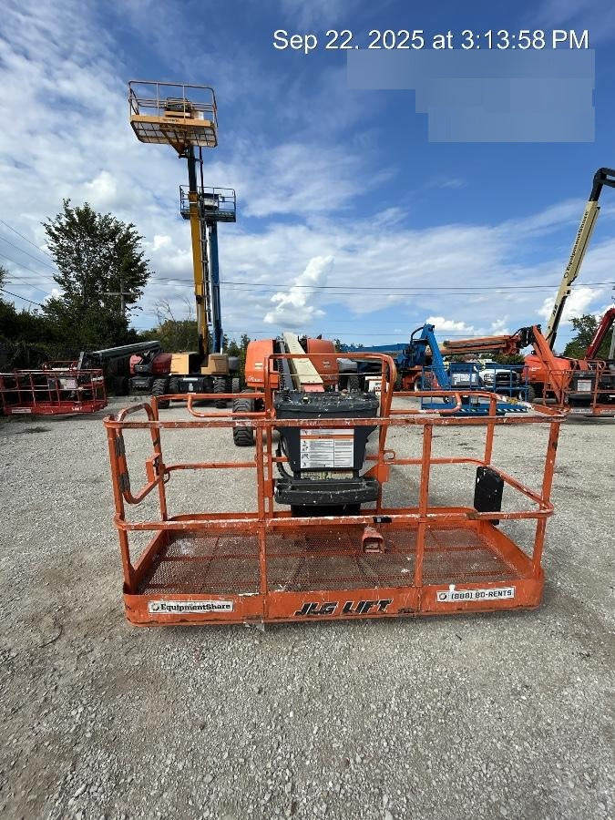 2020 JLG 600S