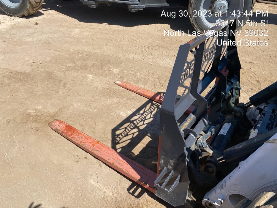 2020 PALADIN 48" Pallet Forks - Paladin