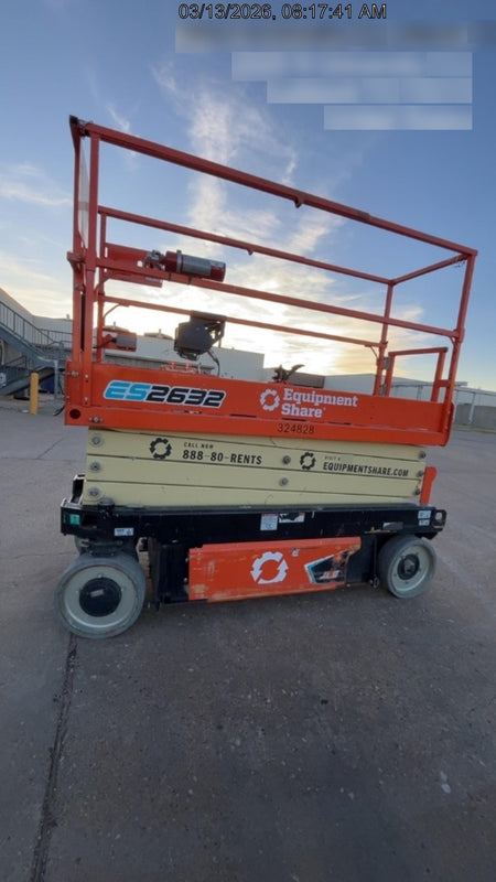 2023 JLG ES2632