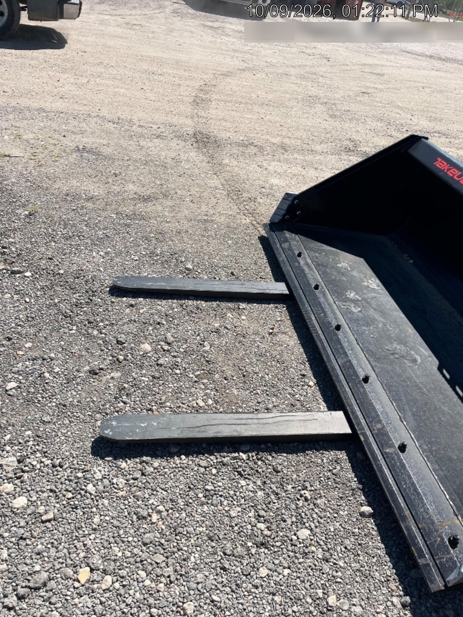 2026 ARROW MATERIAL HANDLING 72" Pallet Forks - Arrow