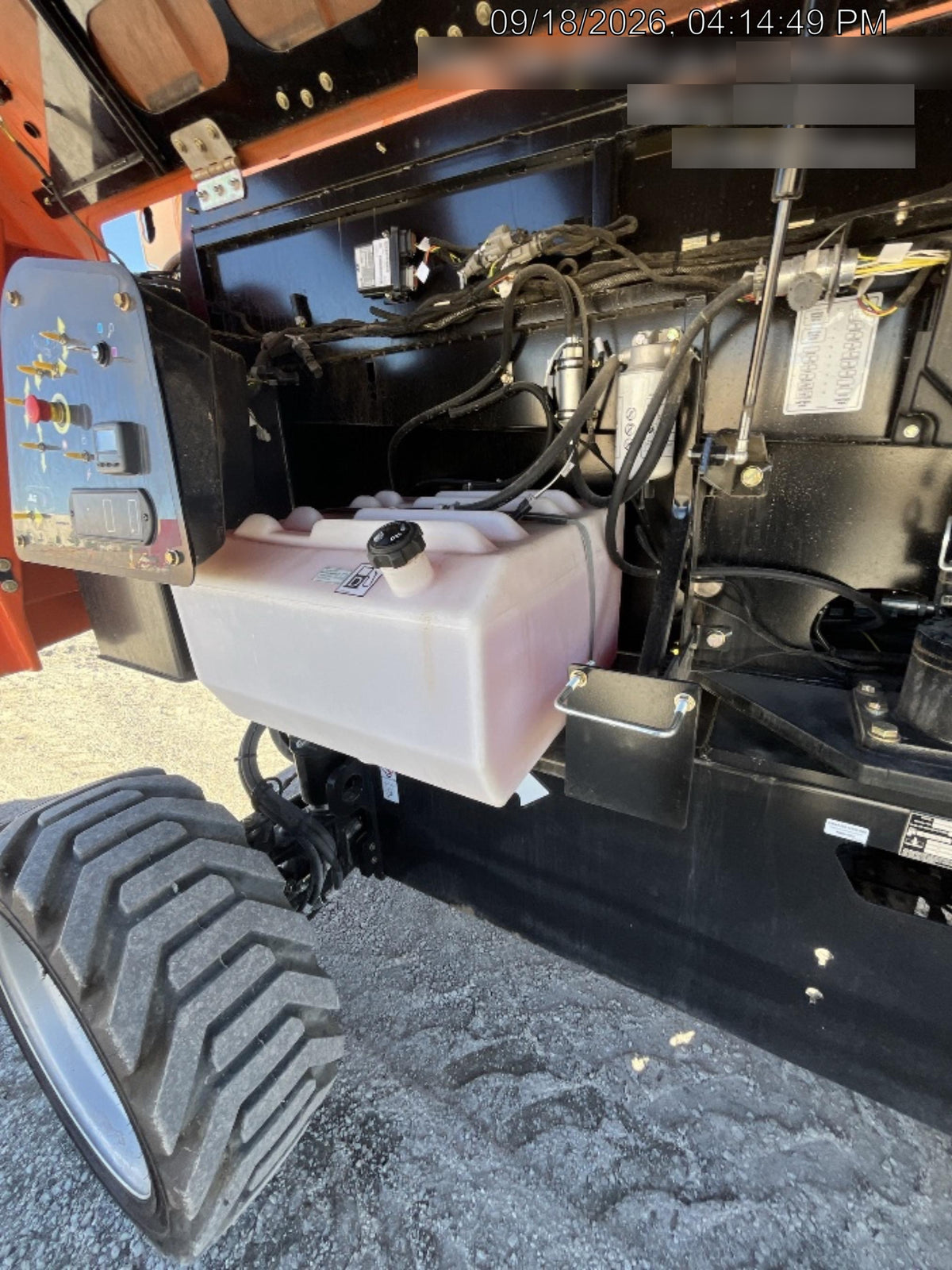 2025 JLG 660SJ