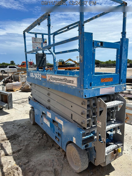 2022 GENIE GS-2632
