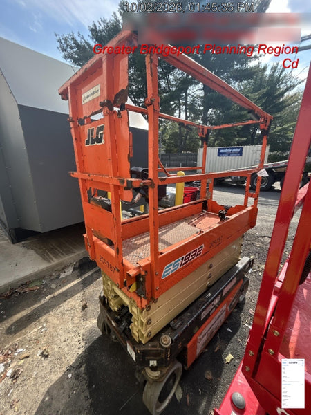 2022 JLG ES1932