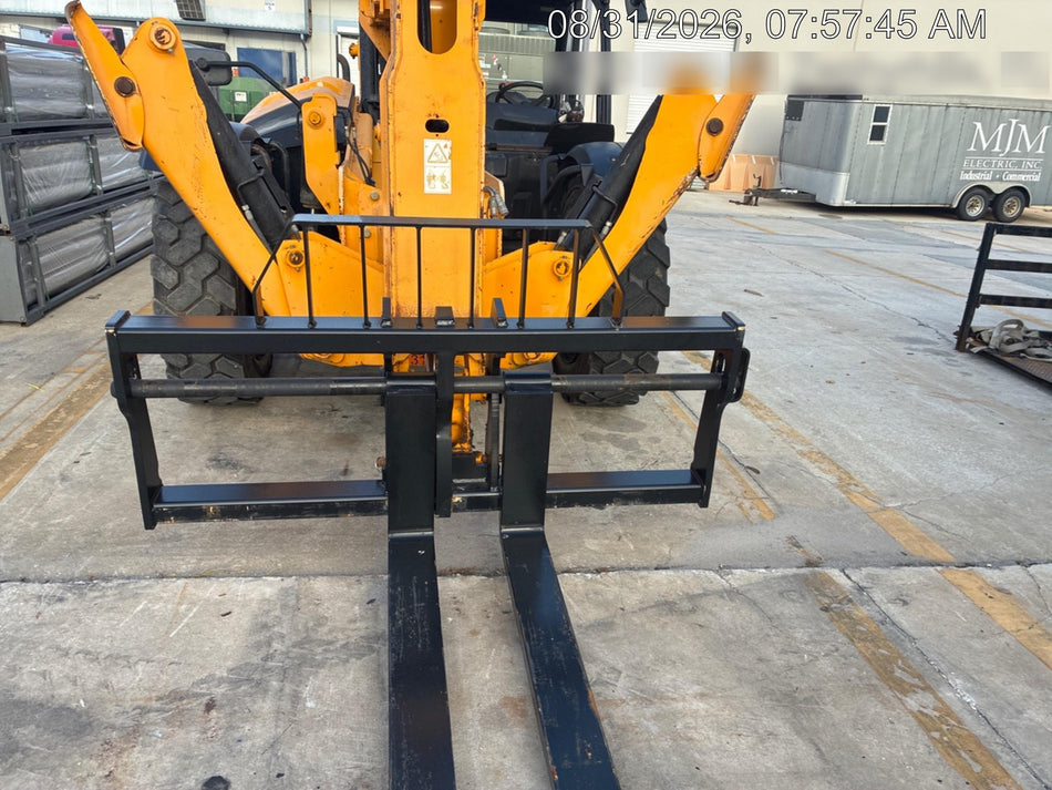 2021 JCB 512-56