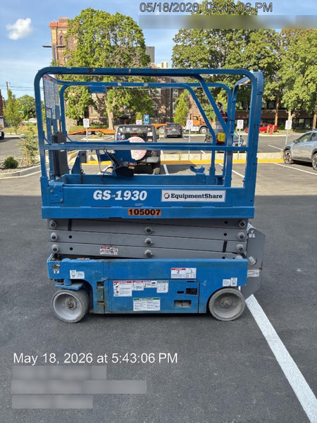 2020 Genie GS-1930 Fixed rails with chain entry gate - Pre A92.20, 800W Inverter