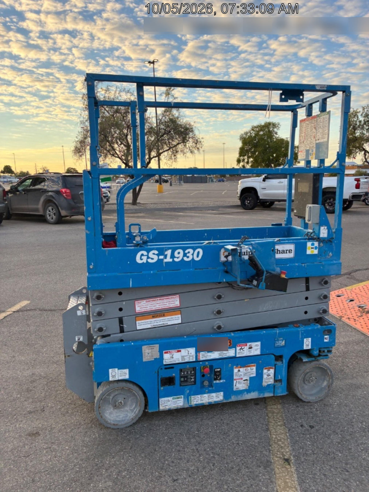 2020 Genie GS-1930 Solid Non Marking Tires, Beacon, Folding rails with half height swing gate
