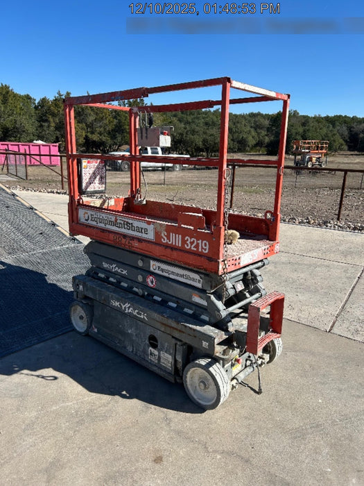 2018 SKYJACK SJIII-3219