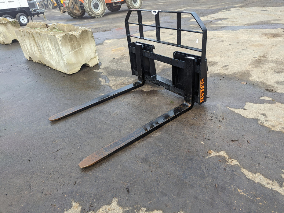 2022 ARROW MATERIAL HANDLING 48" Pallet Forks - Arrow