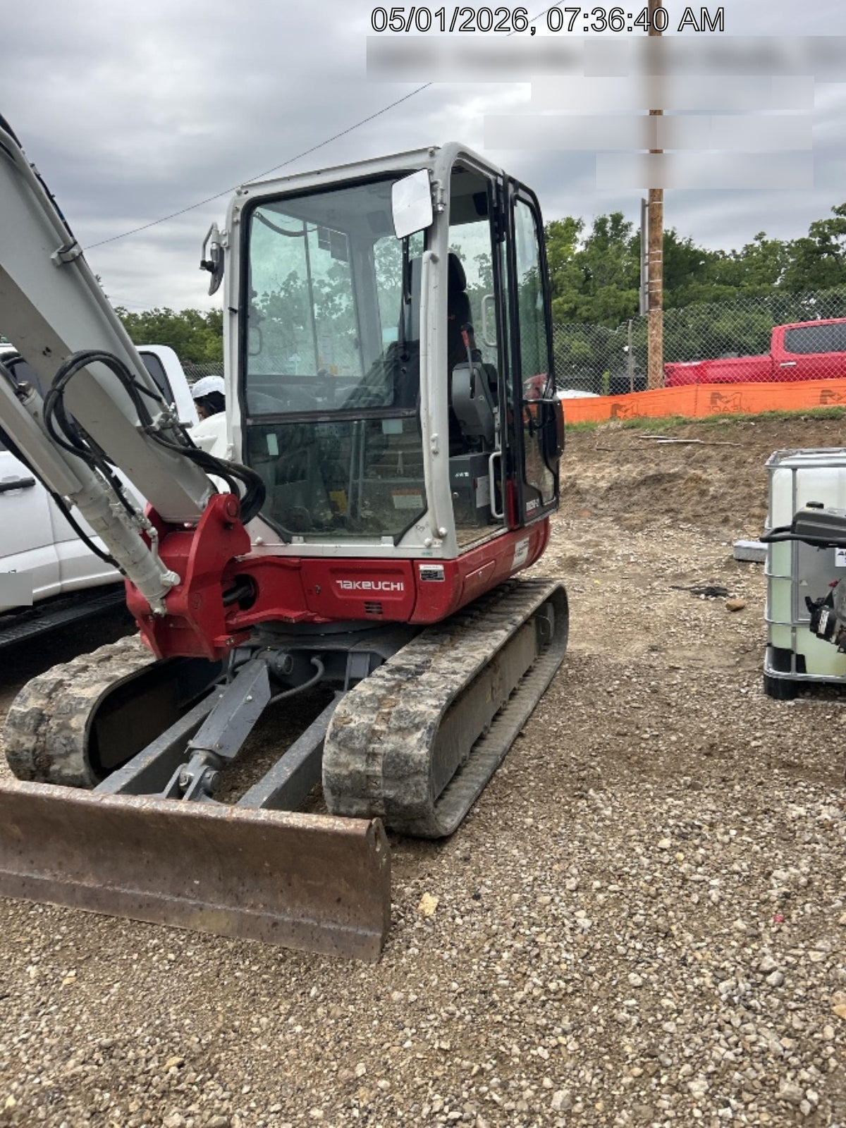 2024 TAKEUCHI TB250-2CR