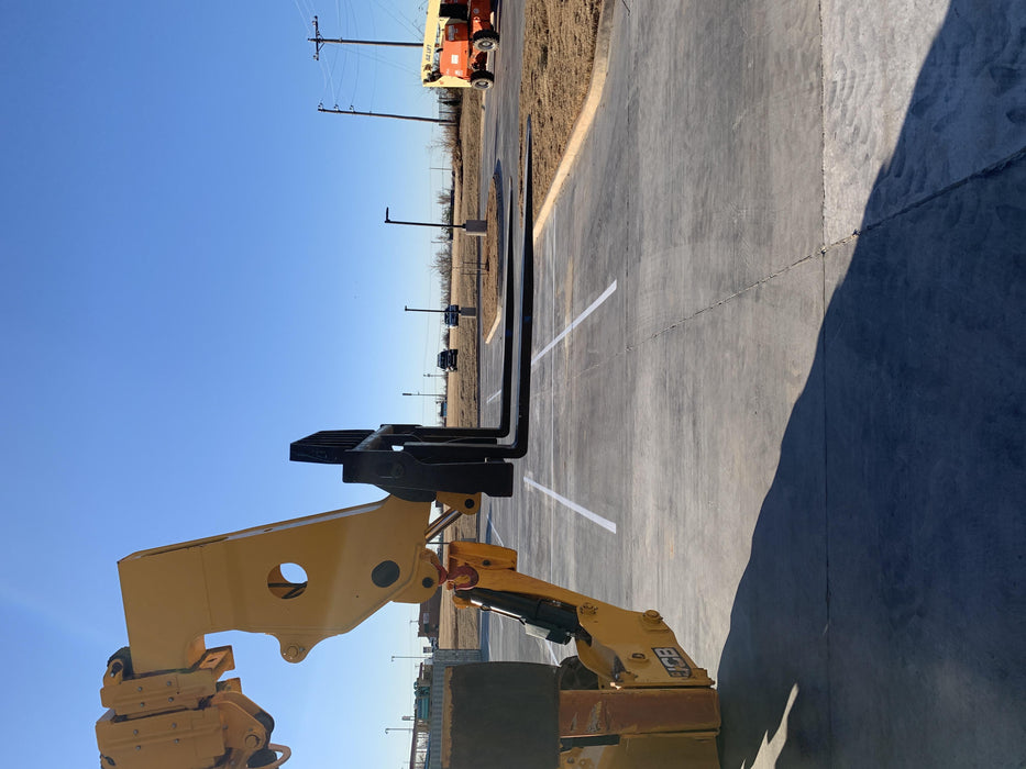 2019 JCB 512-56 109 HP w/Open ROPS, Beacon, Aux Hydraulics, Worklights, Solid Tires 60" Carriage/Forks