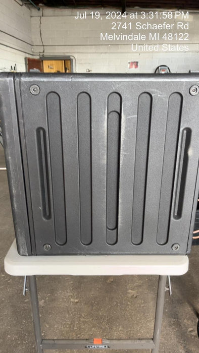 2023 MOTOROLA SLR 5700 (UHF)