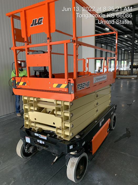 2021 JLG R3246