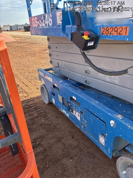 2022 GENIE GS-3246