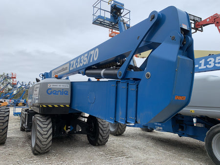2021 GENIE ZX-135/70