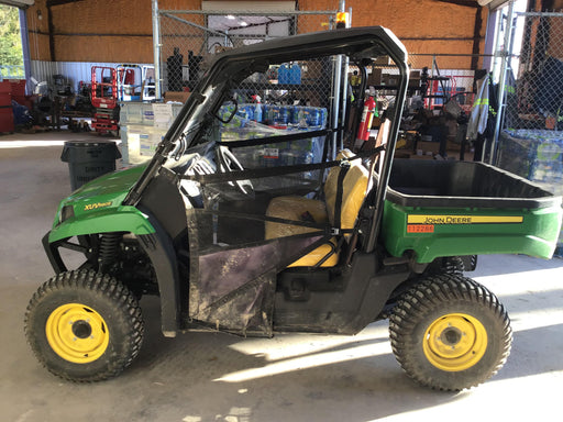 2020 John Deere XUV560E GATOR 4wd Utility Cart, Gas, 2 Seat, LED Strobe, Windshield Tempered Glass, Plastic Canopy, Wire Harness Kit, Backup Alarm